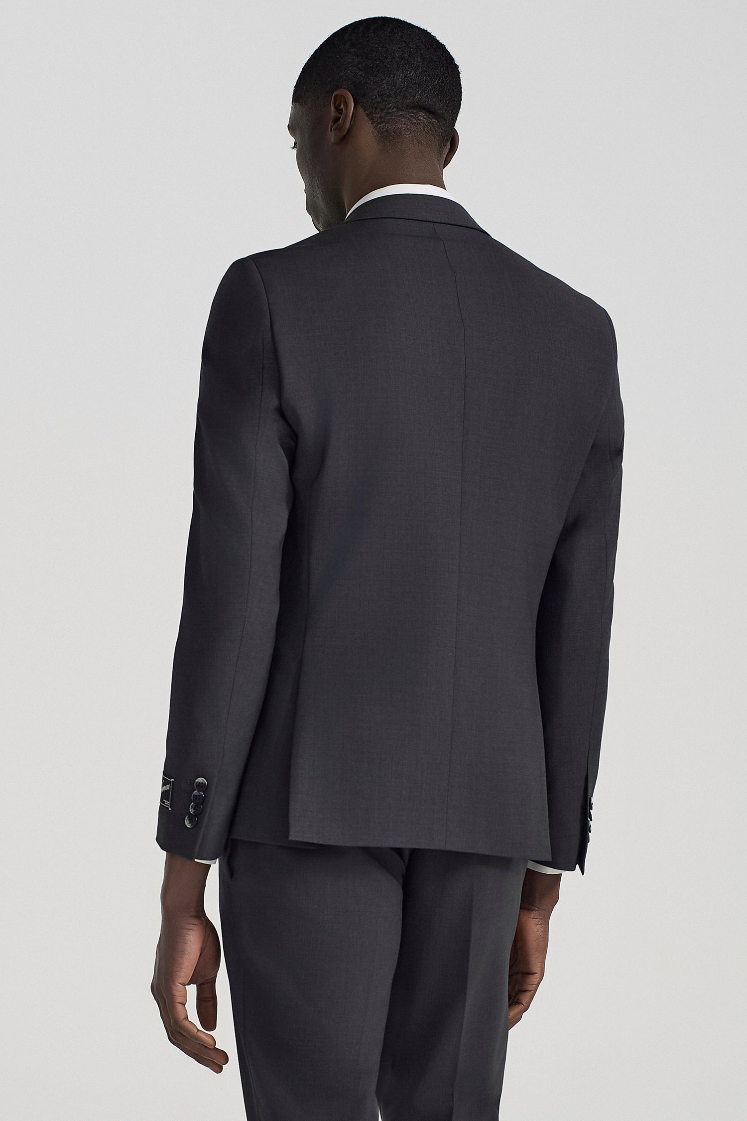 ESSENTIAL SUIT JACKET