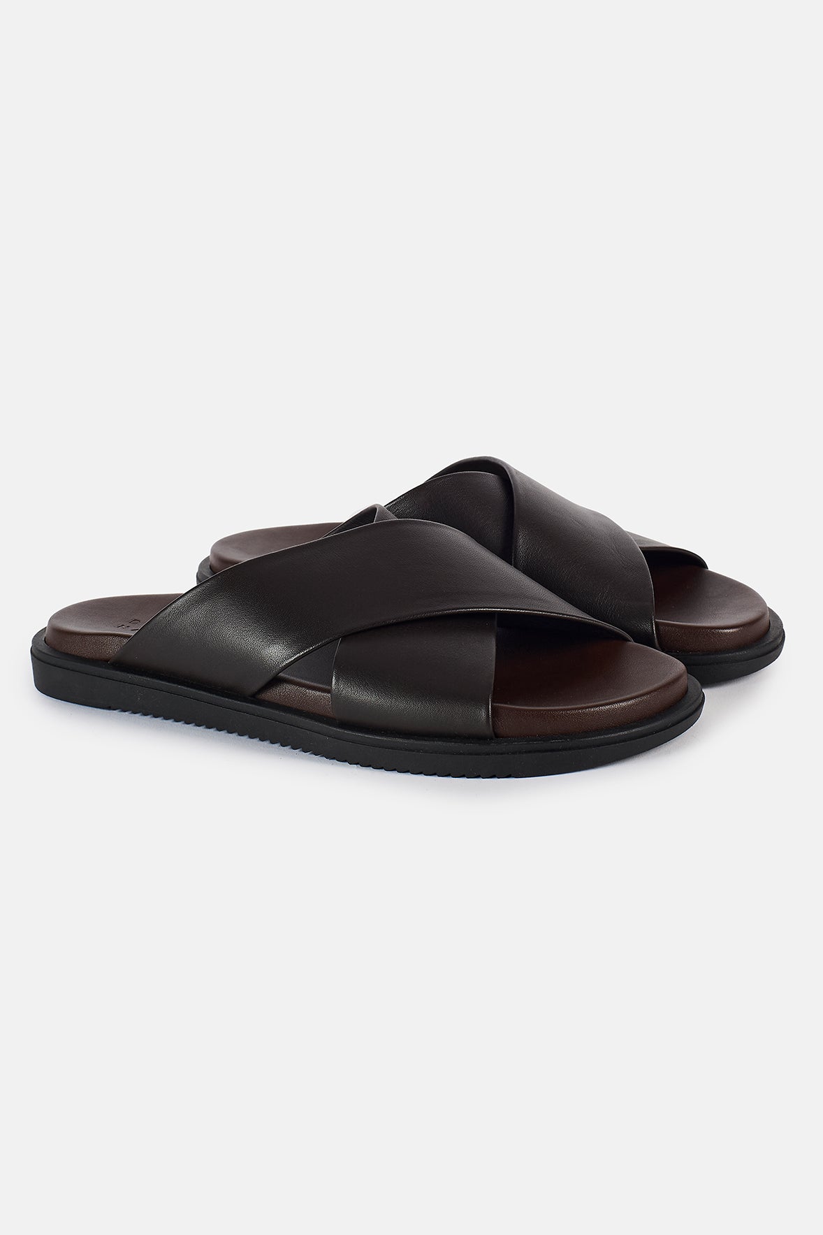 CROSSED LEATHER SANDAL