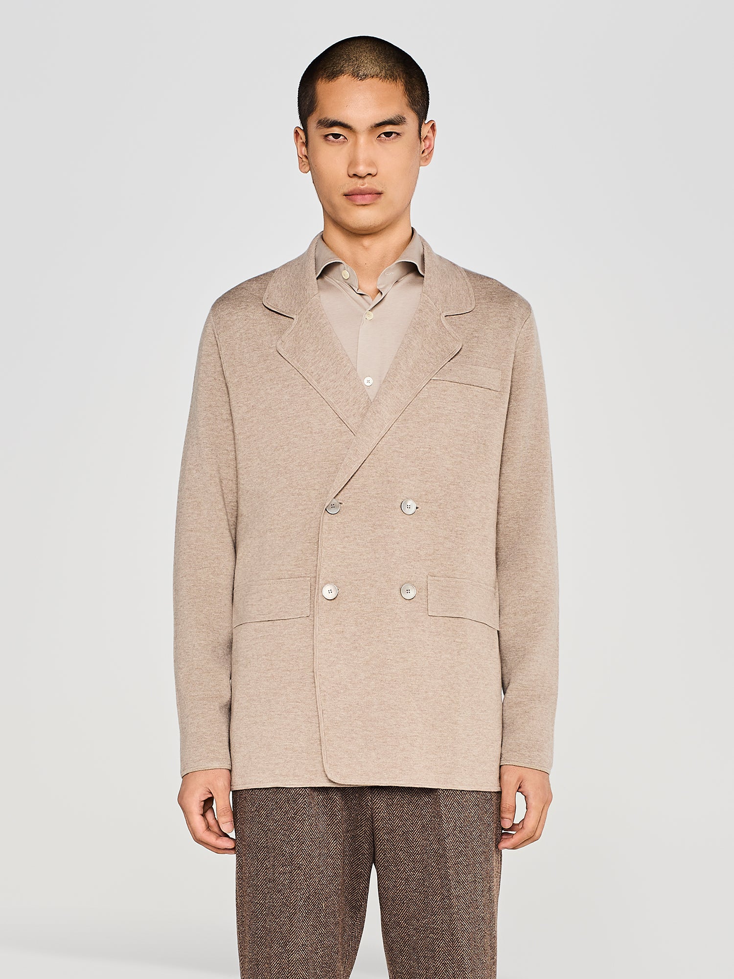 DOUBLE-BREASTED KNIT BLAZER