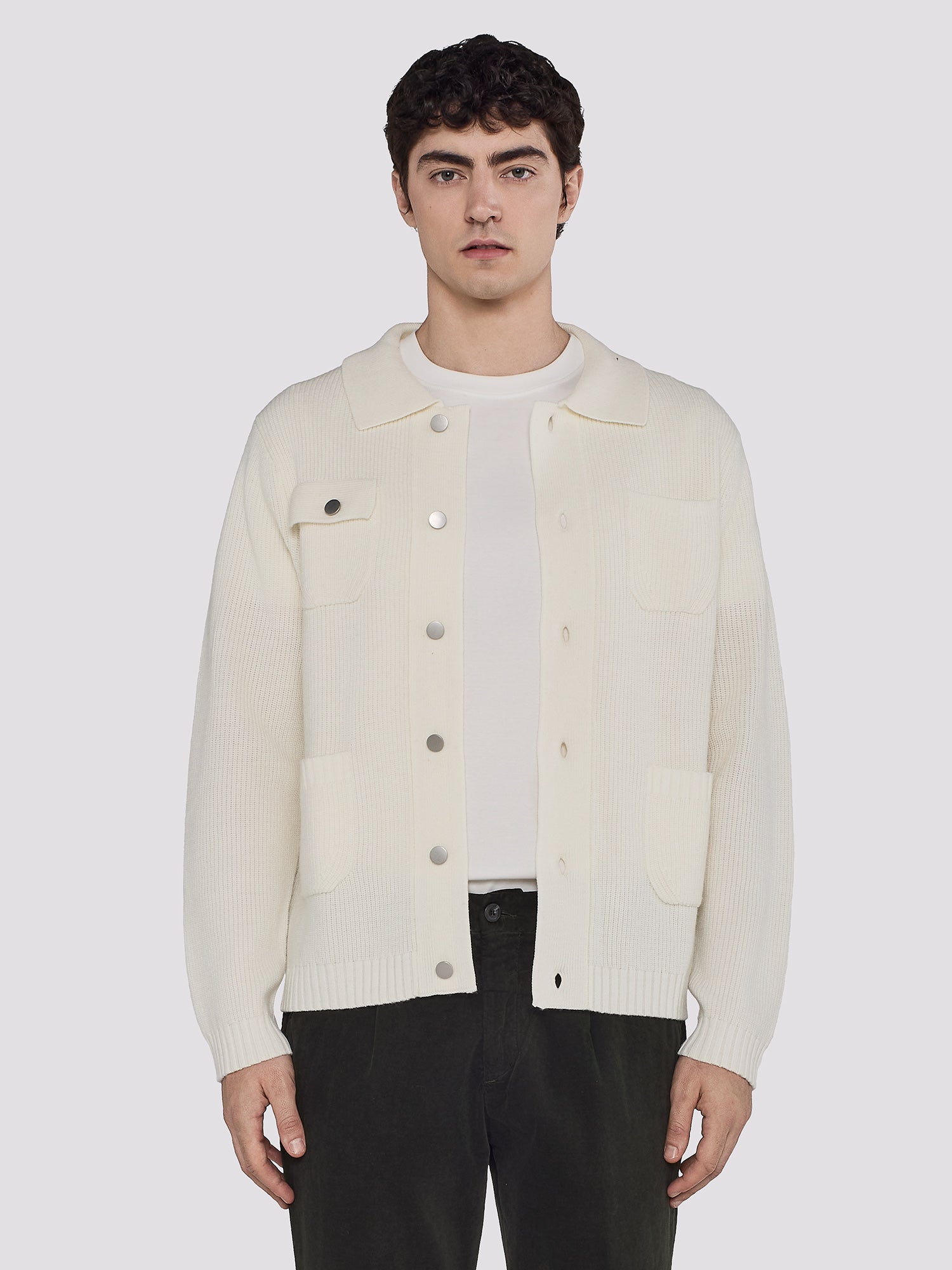 CLASSIC KNIT CARDIGAN