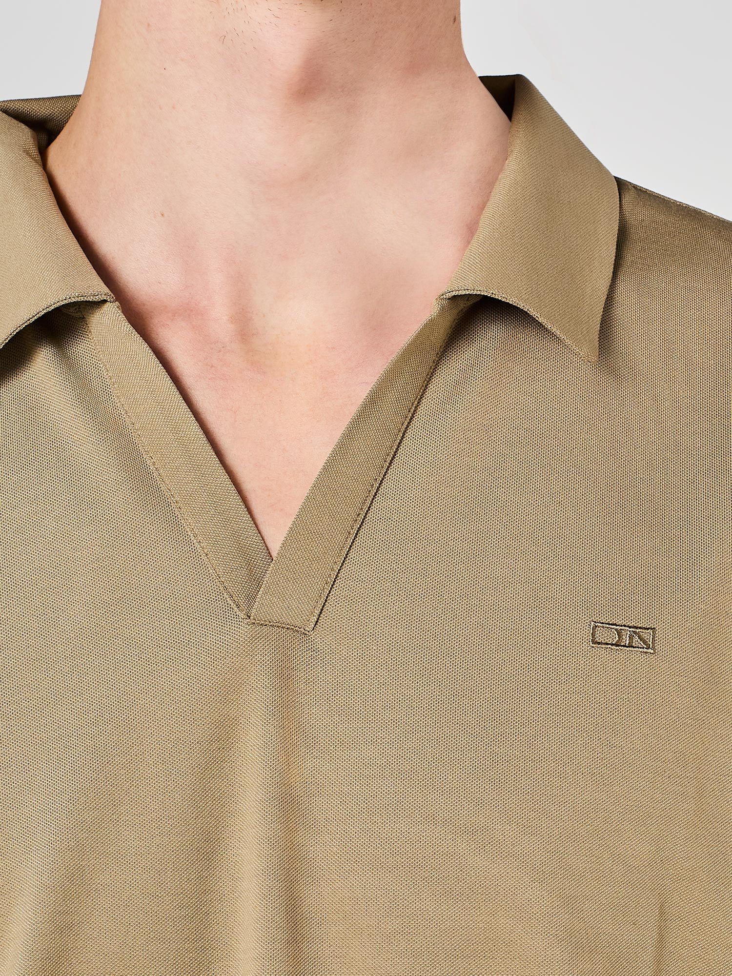 SHORT-SLEEVE PIQUET POLO