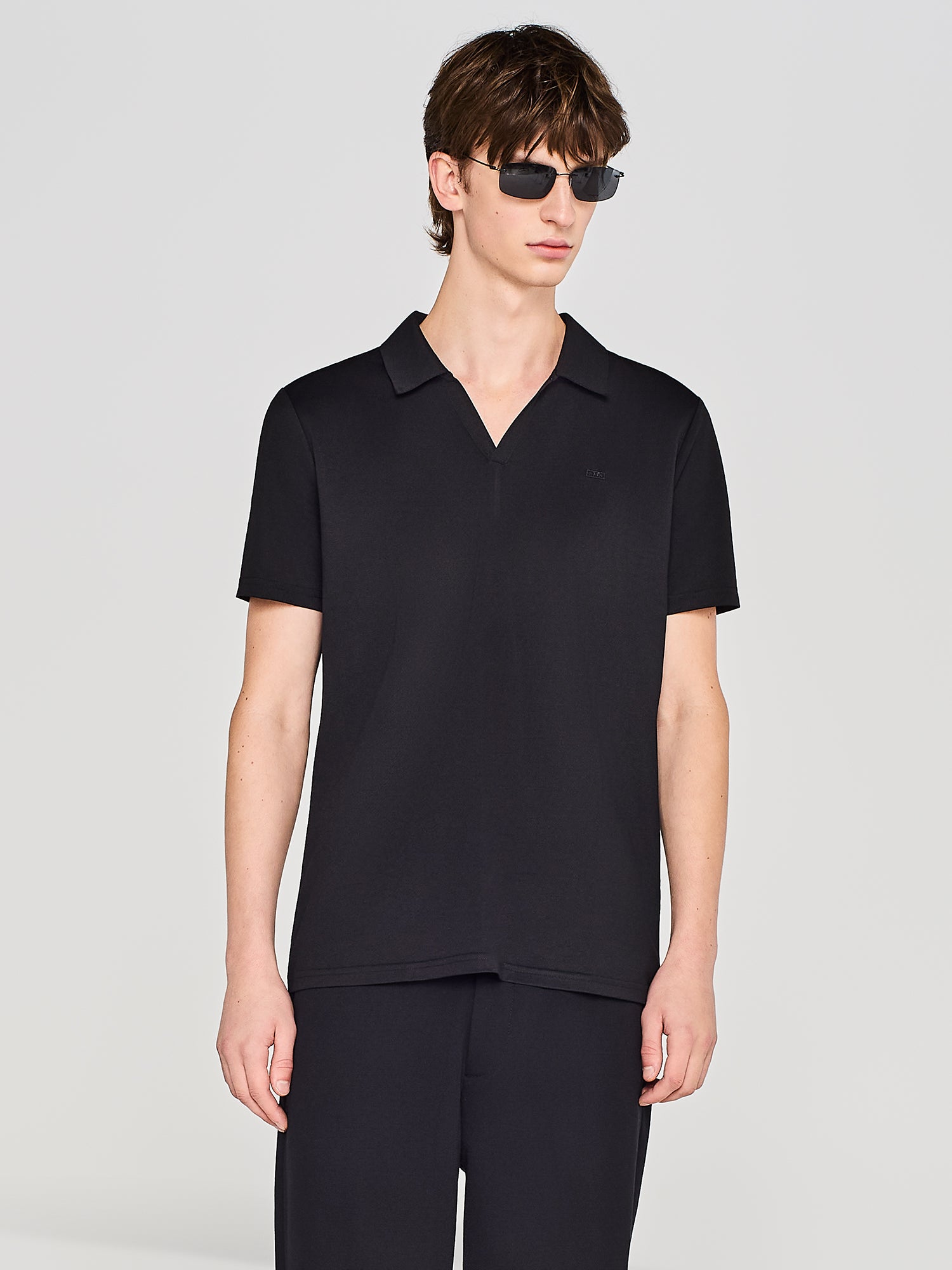 POLO PIQUET A MANICHE CORTE