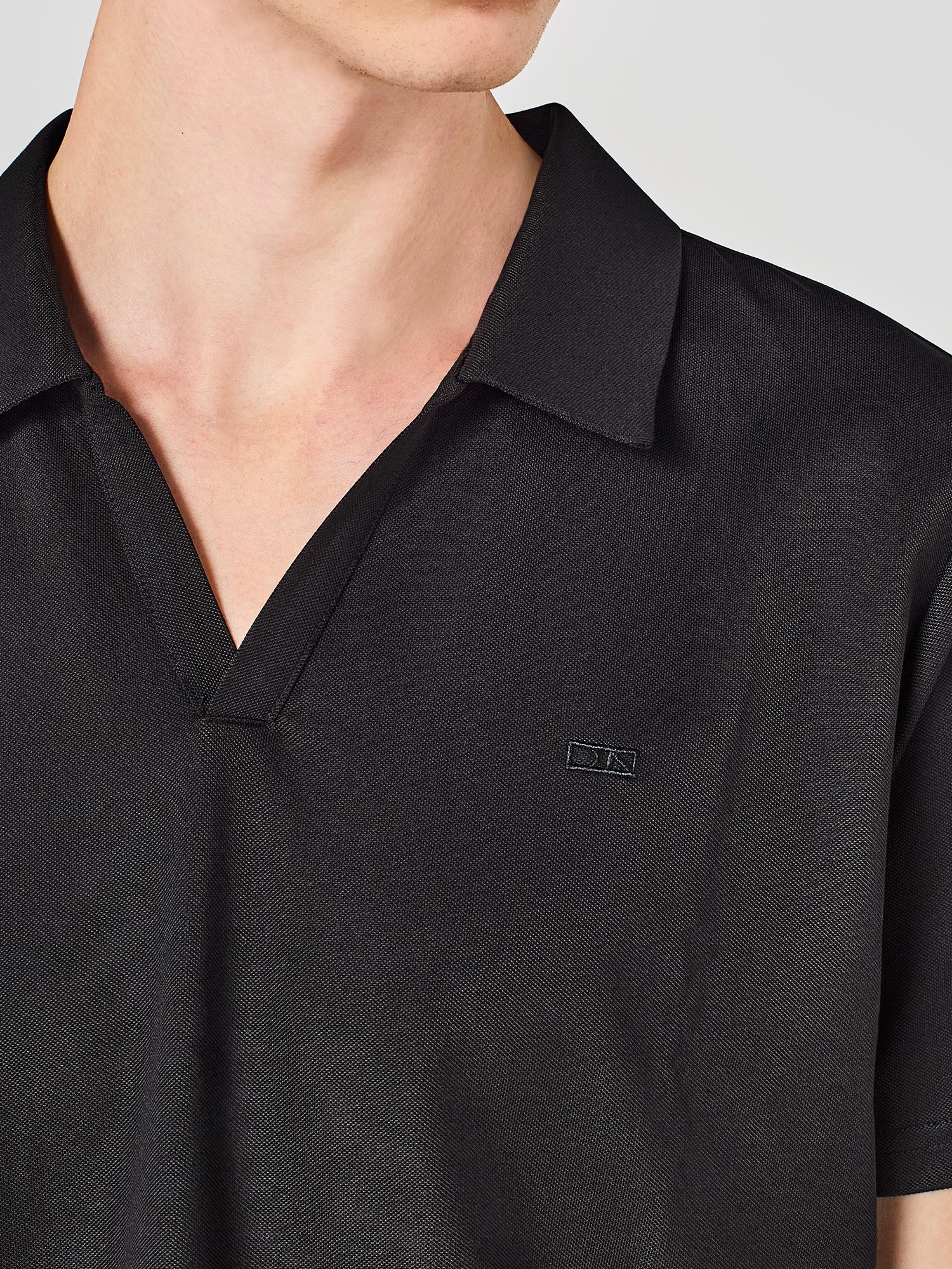 SHORT-SLEEVE PIQUET POLO