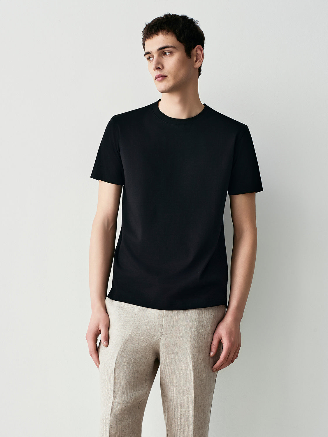 Regular short-sleeved T-shirt