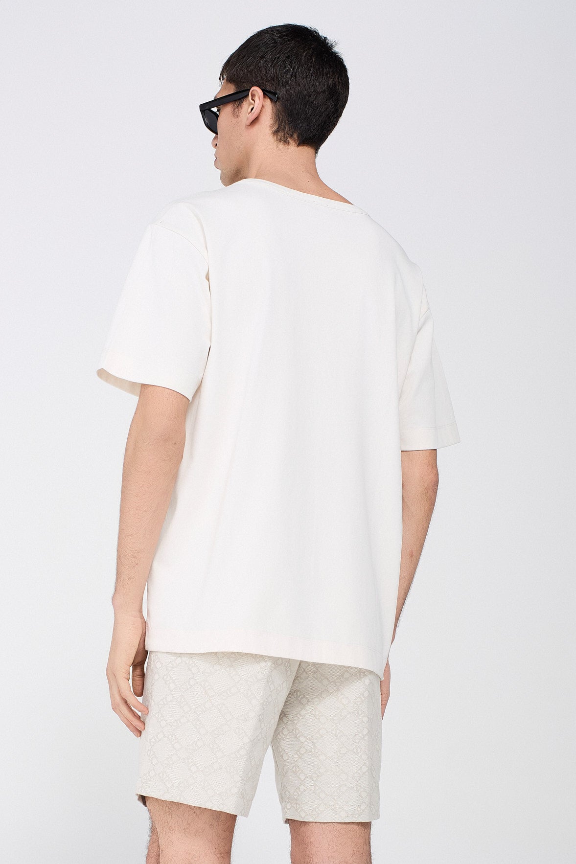 T-SHIRT DETTAGLIO TASCA