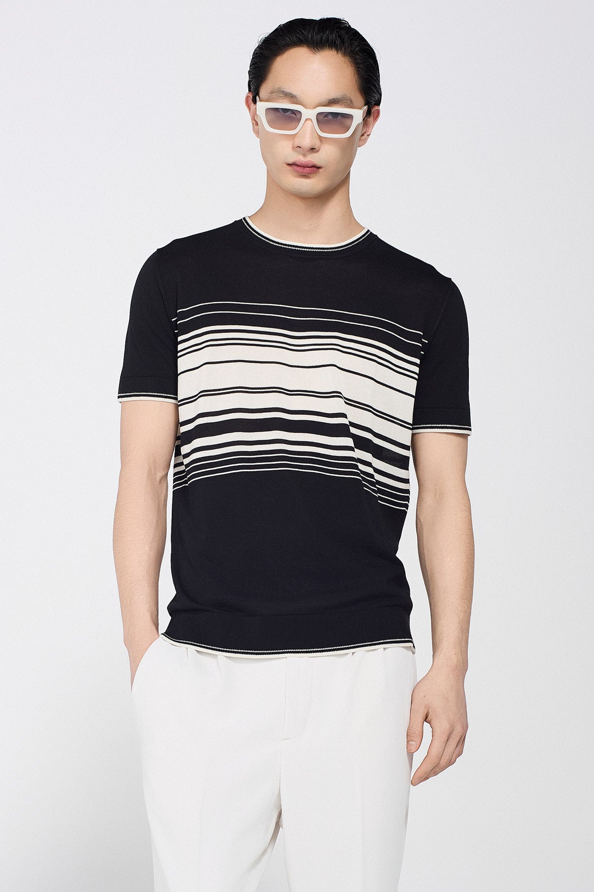 STRIPED ROUNDNECK T-SHIRT