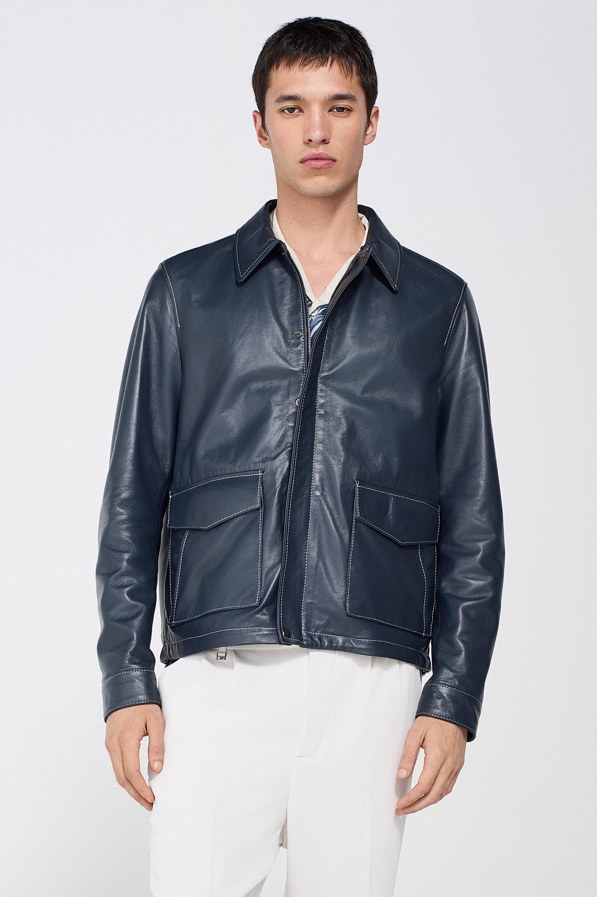 CONTRASTING STITCHING LEATHER JACKET