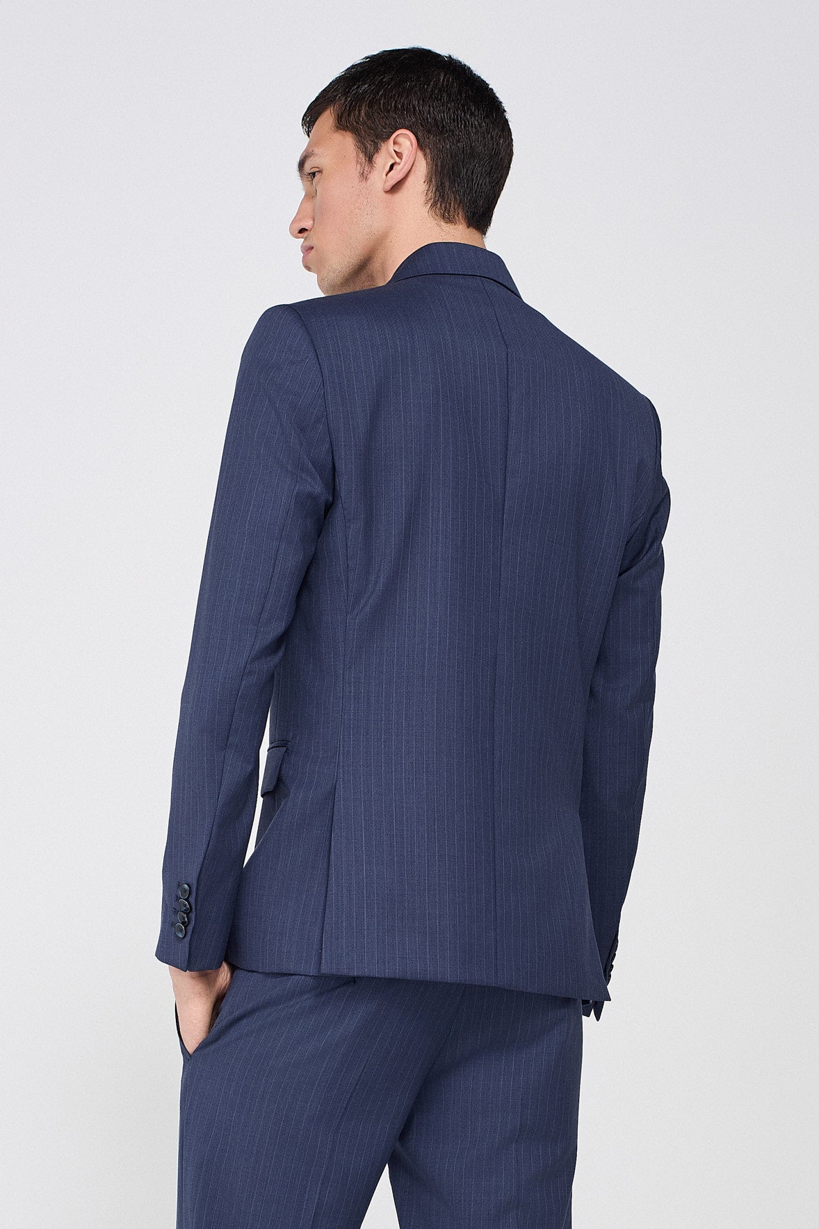 DOUBLE-BREATSED SUIT JACKET