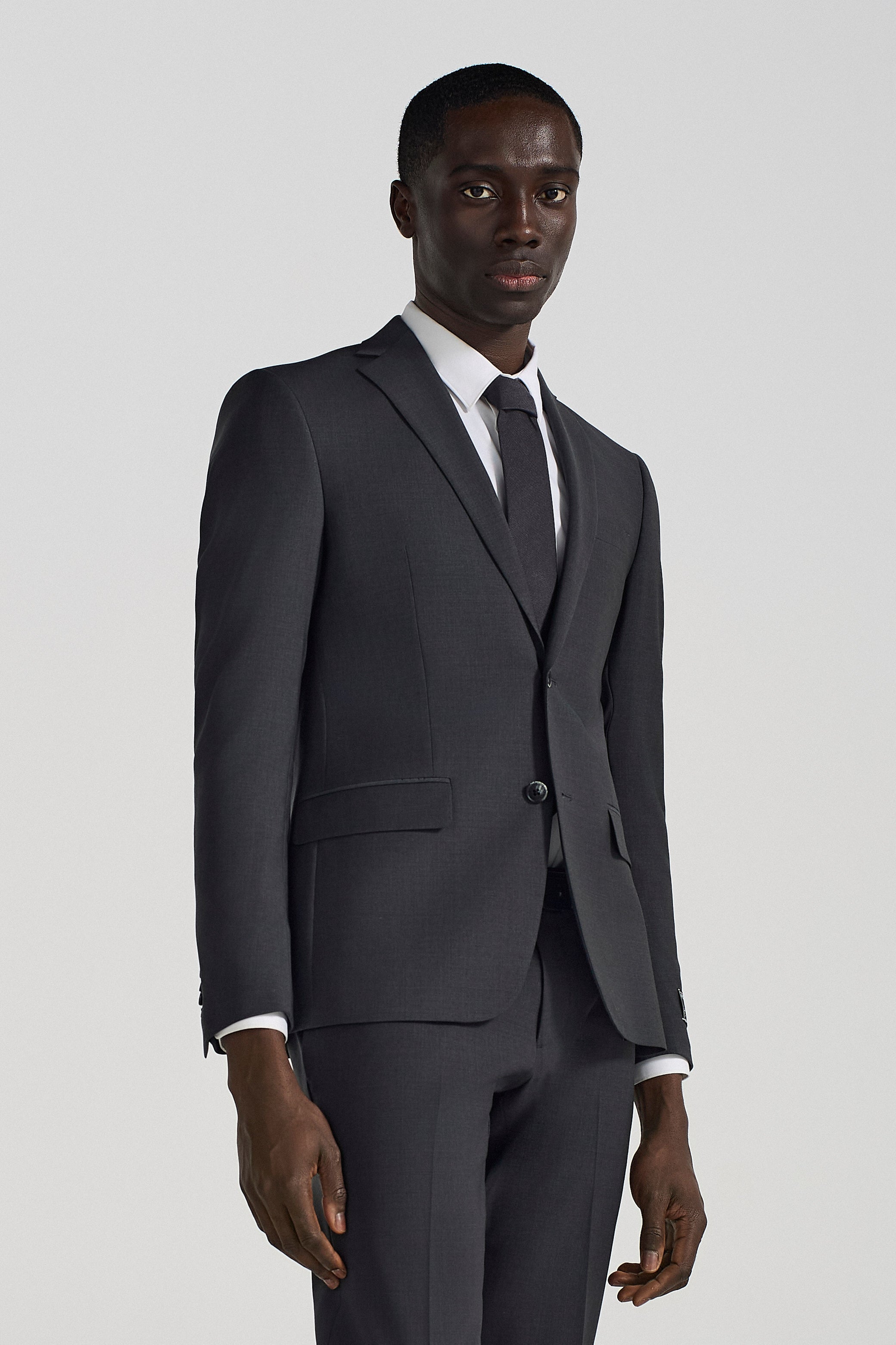 ESSENTIAL SUIT JACKET