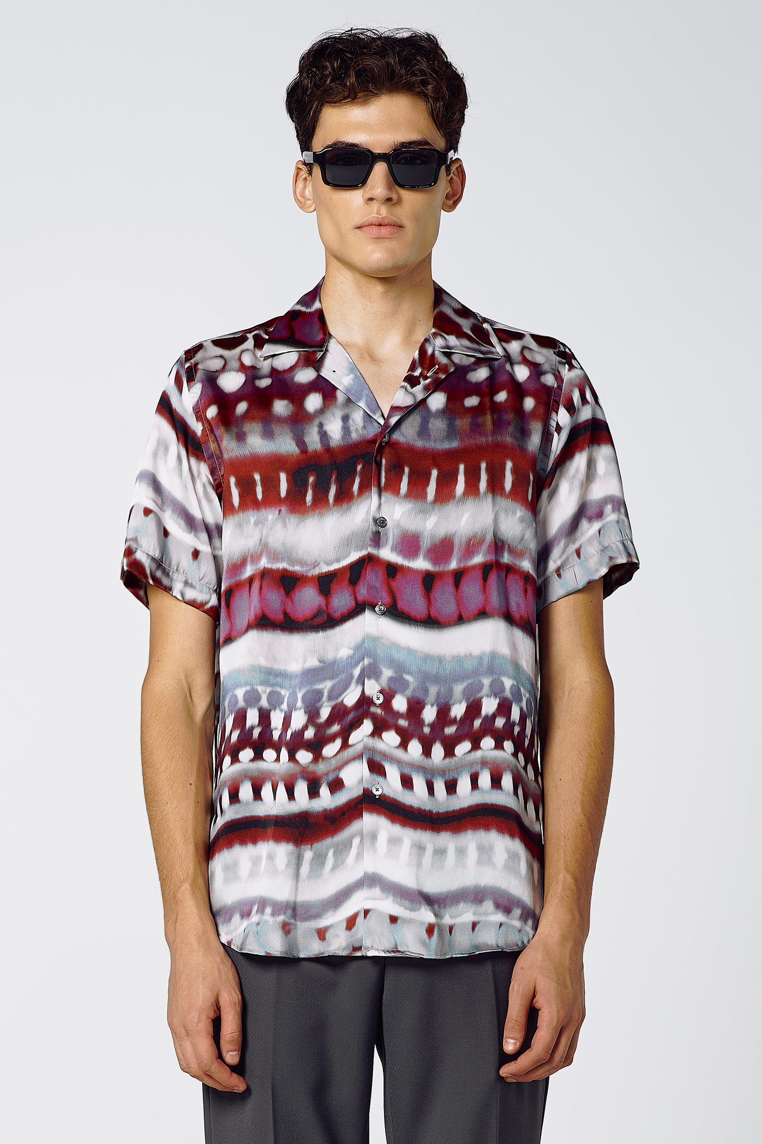 TIE-DYE SHORT SLEEVES SHIRT