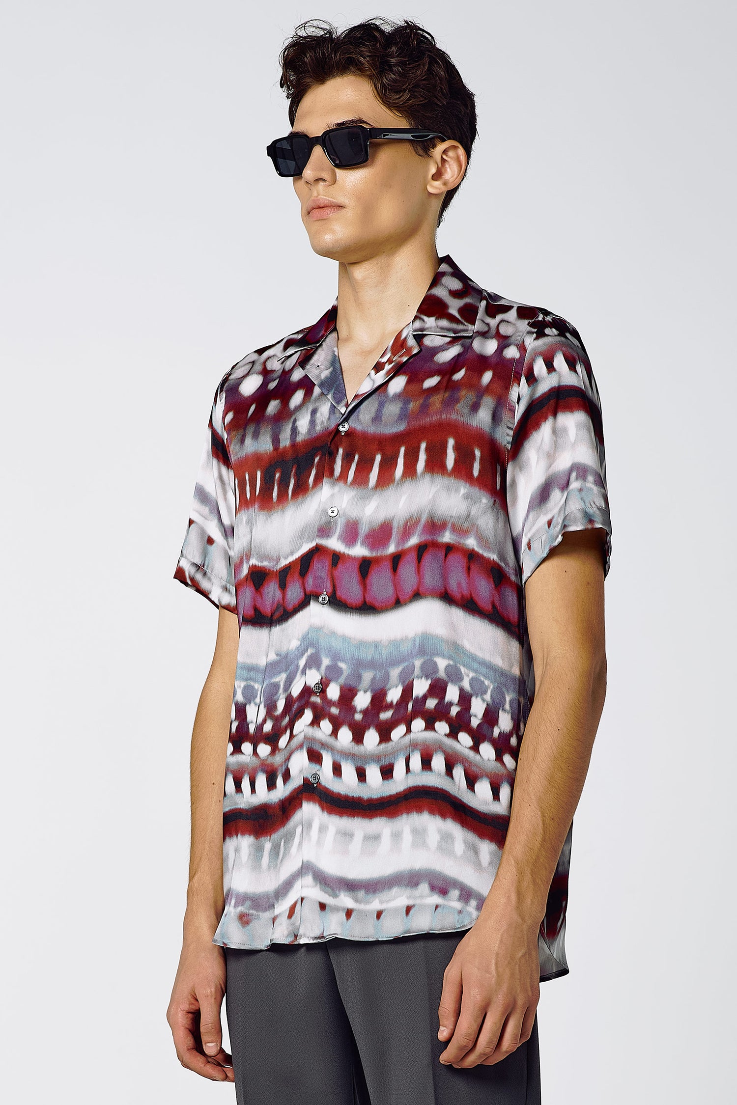 TIE-DYE SHORT SLEEVES SHIRT