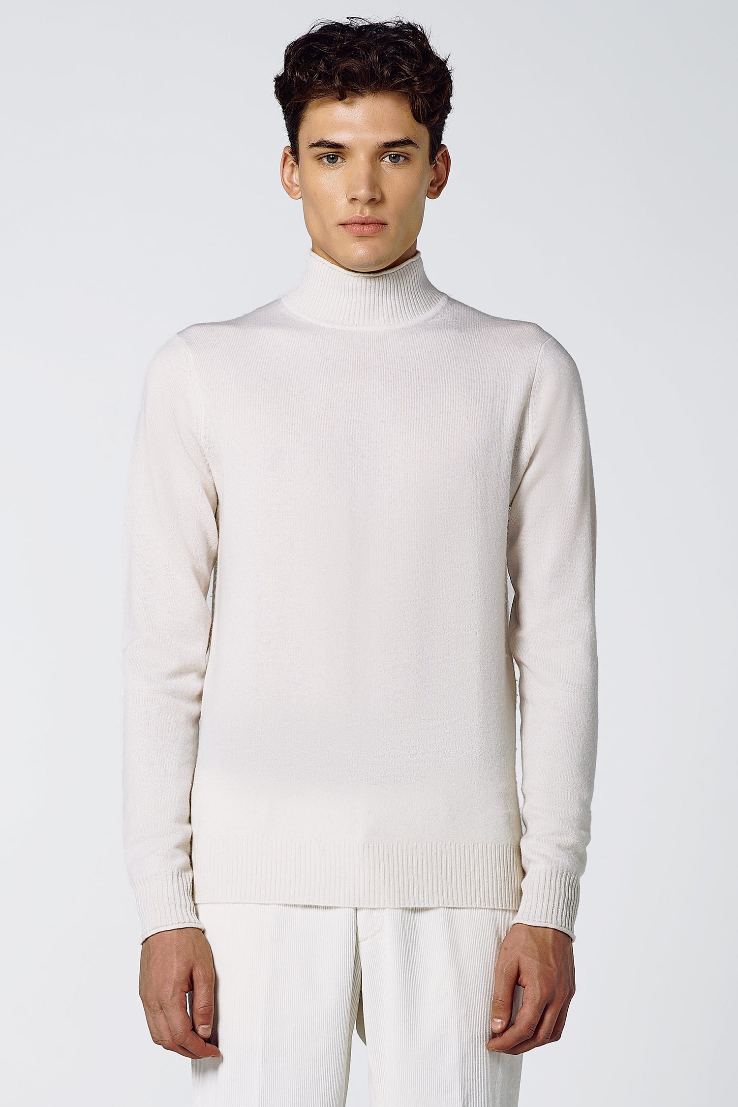 MAGLIA A LUPETTO IN CASHMERE BLEND