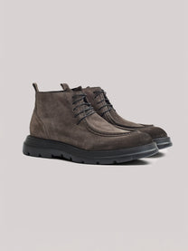 Ankle boots stringati in suede