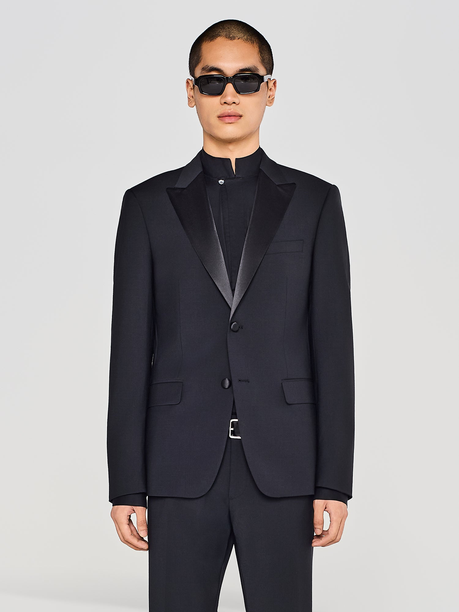 TUXEDO BLAZER
