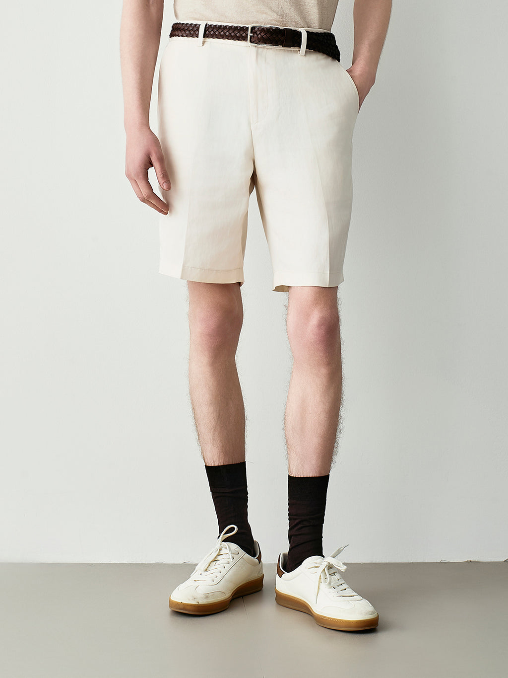 Bermuda in fresh linen