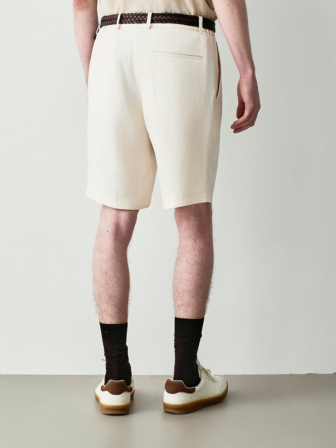Bermuda in fresh linen