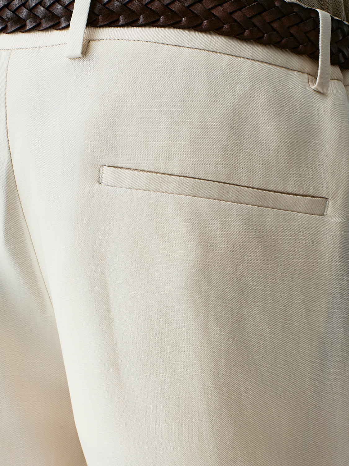 Bermuda in fresh linen
