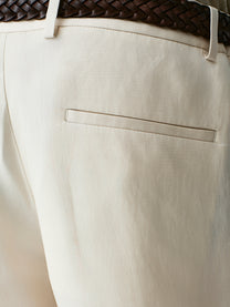 Bermuda in fresh linen