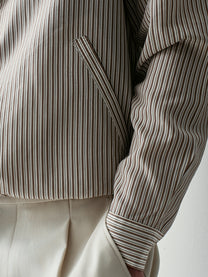 Camicia a righe con cappuccio