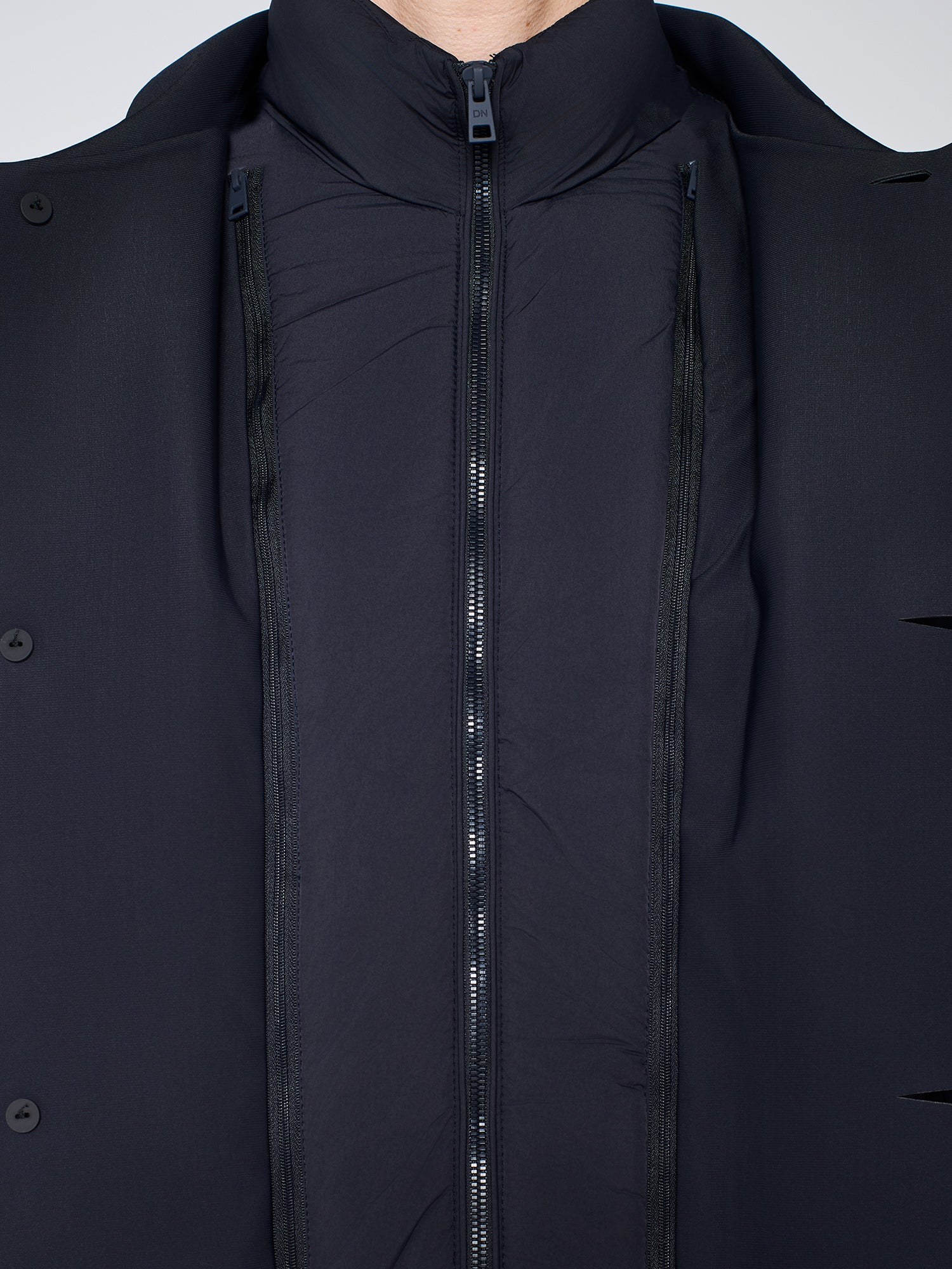 TRENCH IMBOTTITO IN NYLON