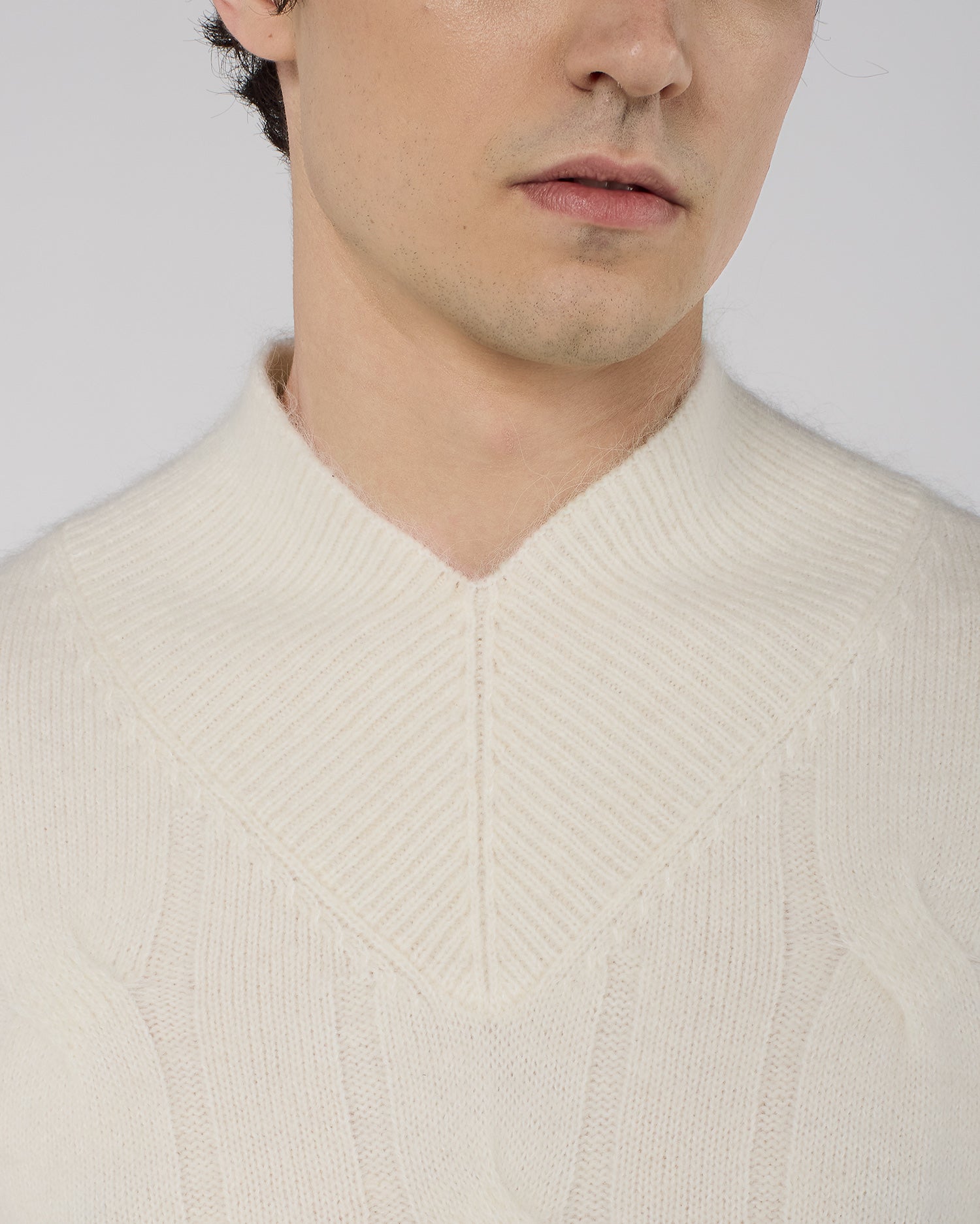 MAGLIA A TRECCE IN LANA ALPACA