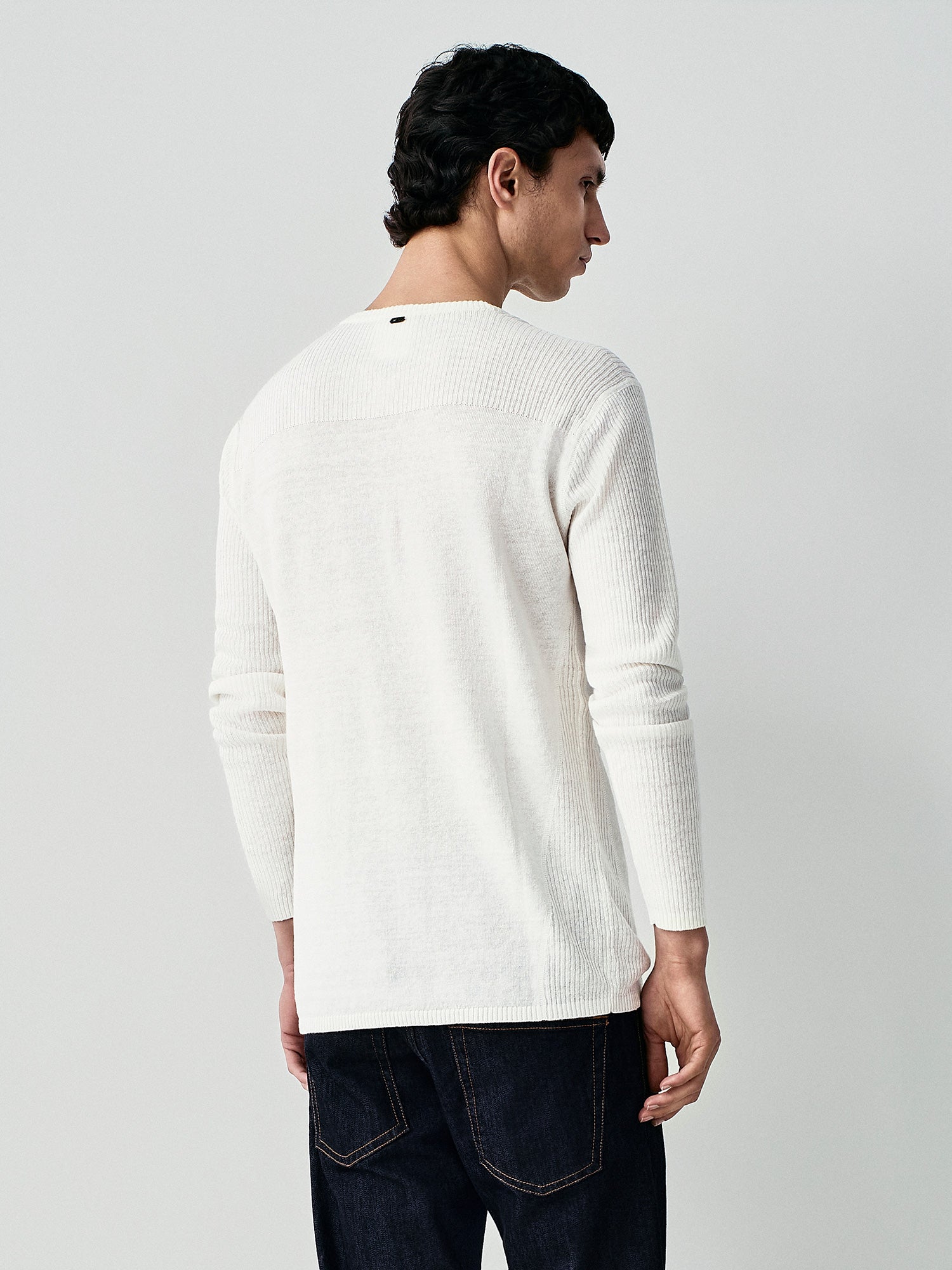 Maglia in lino con maniche ribbed