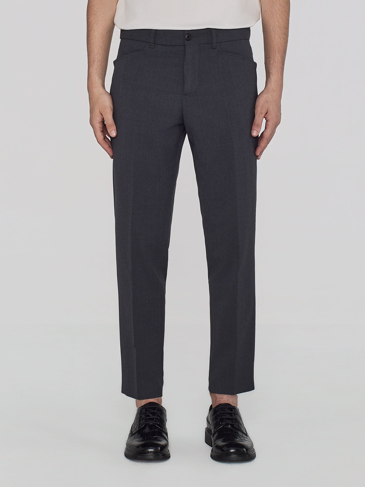 CASUAL TROUSERS	