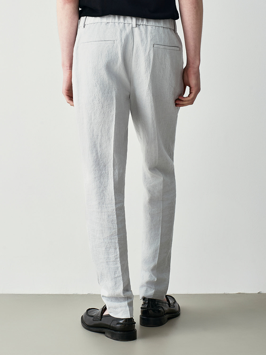 Linen trousers with drawstring