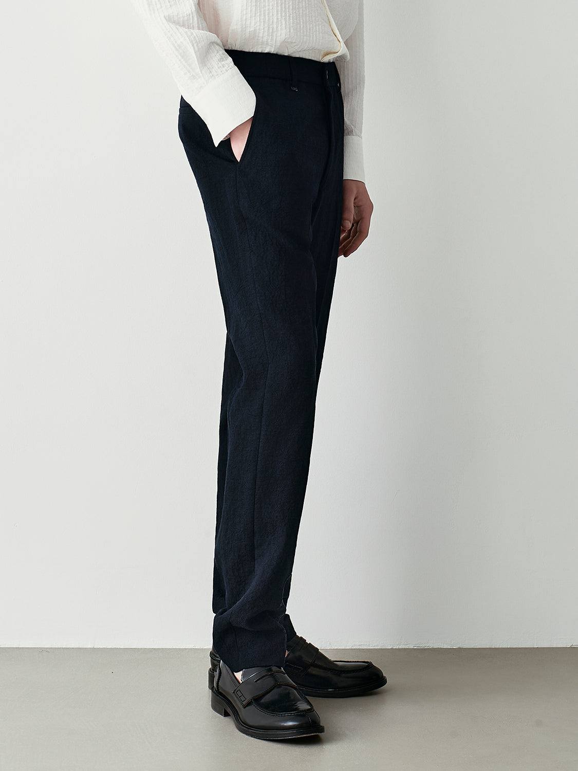 Pantaloni in lino con coulisse