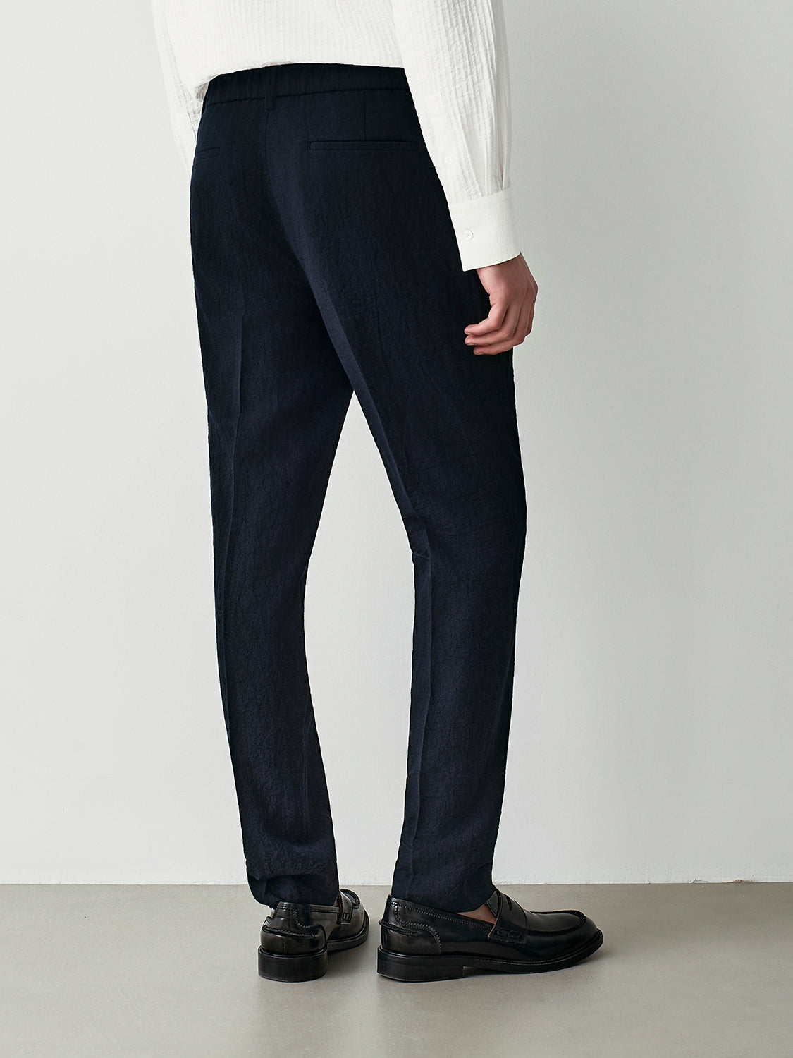 Pantaloni in lino con coulisse