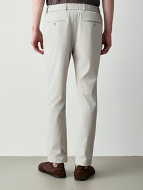 Pantaloni in nylon con elastico