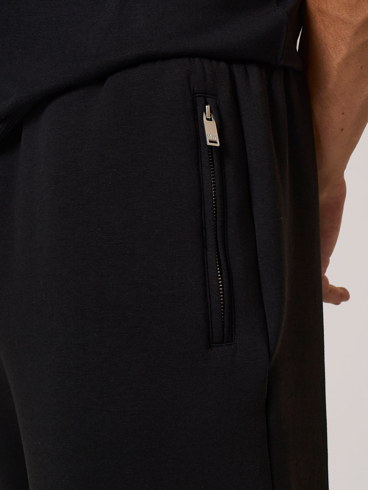 Pantalone jogger wide leg
