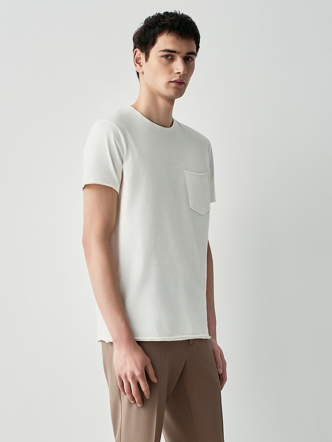 T-shirt raw cut