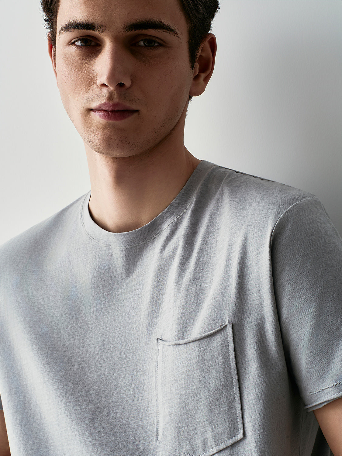 Raw cut t-shirt
