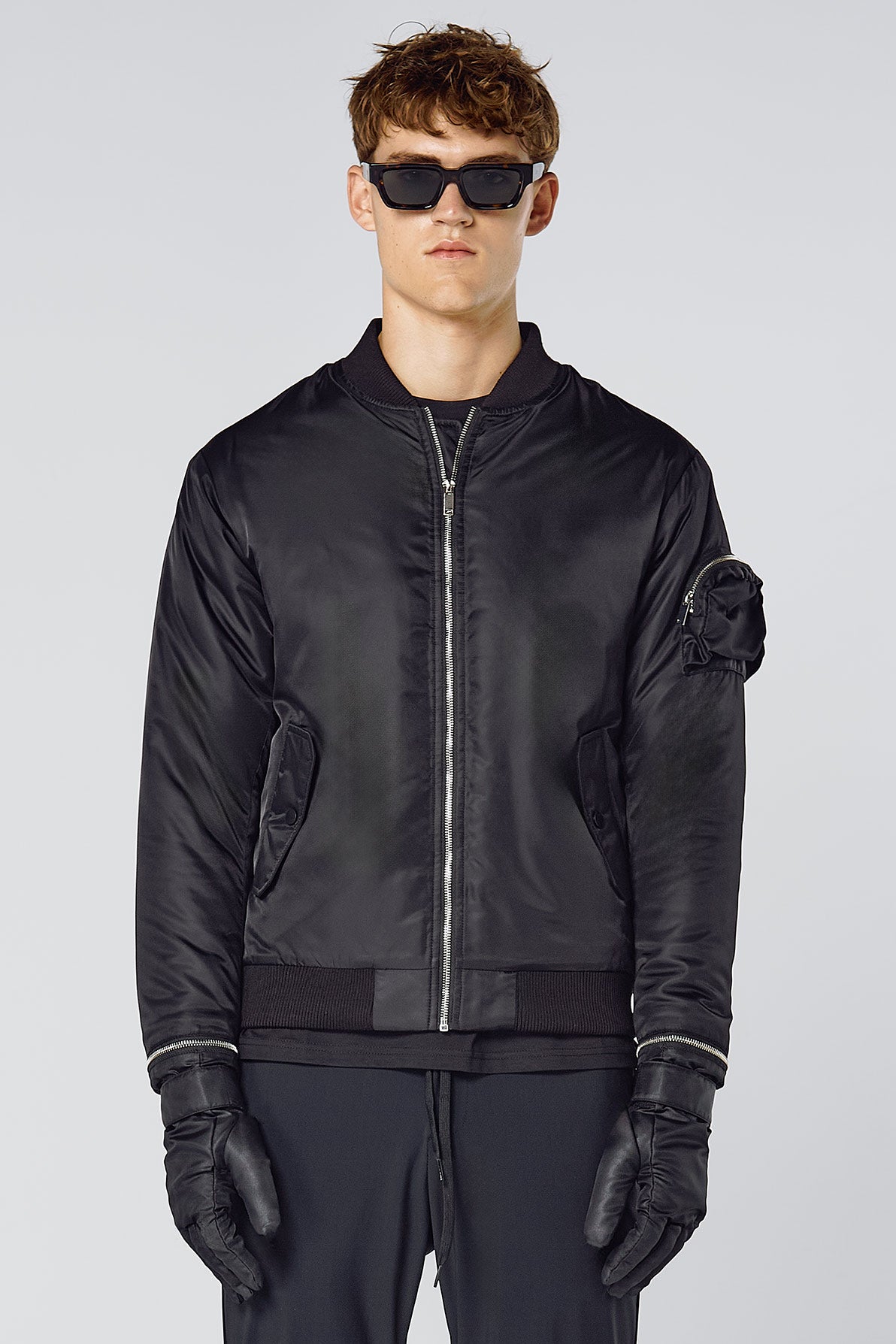 GLOVES BOMBER JACKET