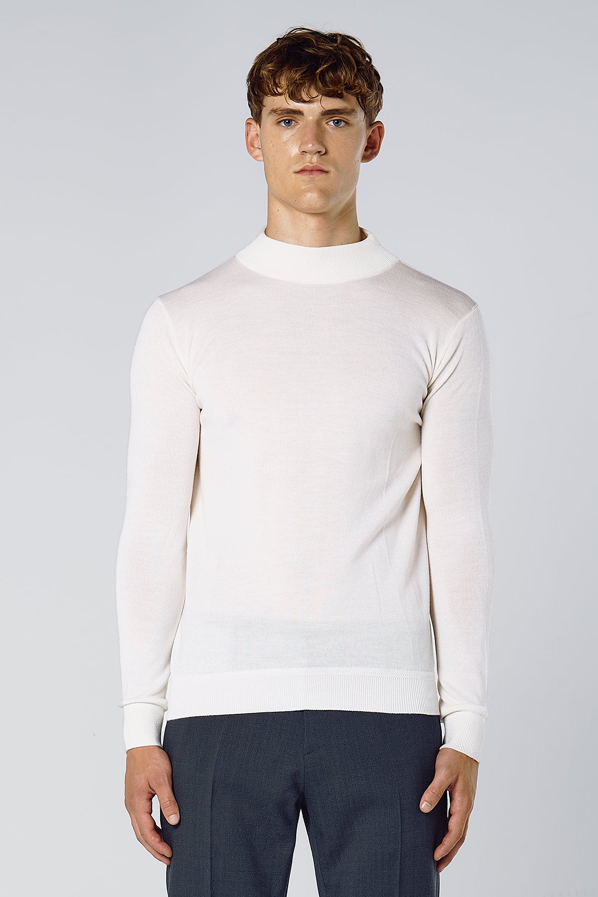 MOCK COLLAR SWEATER