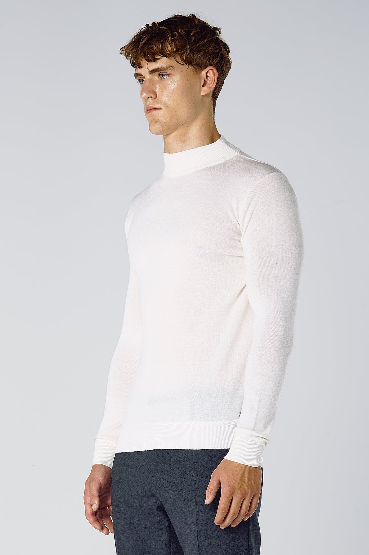 MOCK COLLAR SWEATER