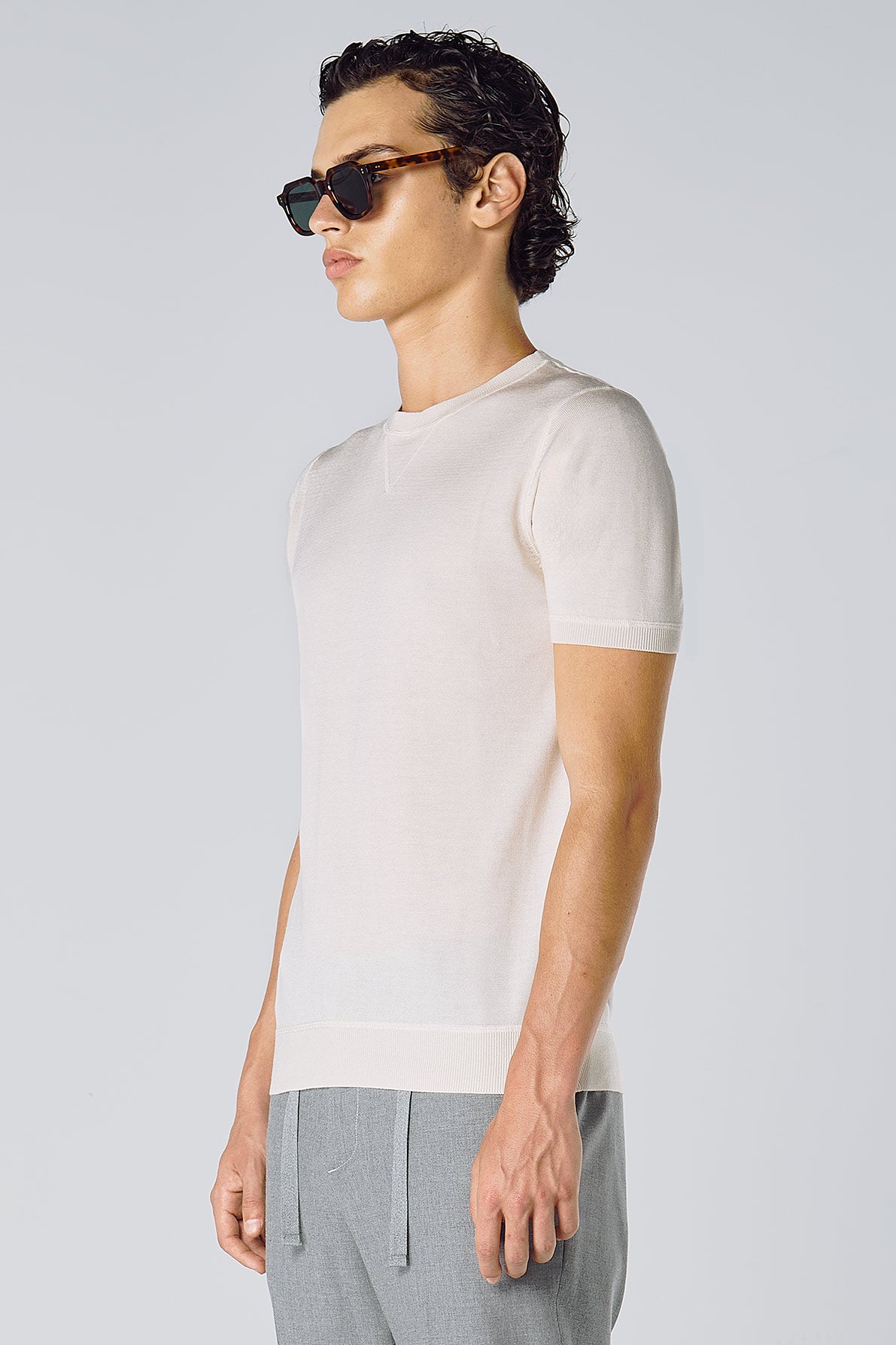 MODAL ROUND NECK T-SHIRT