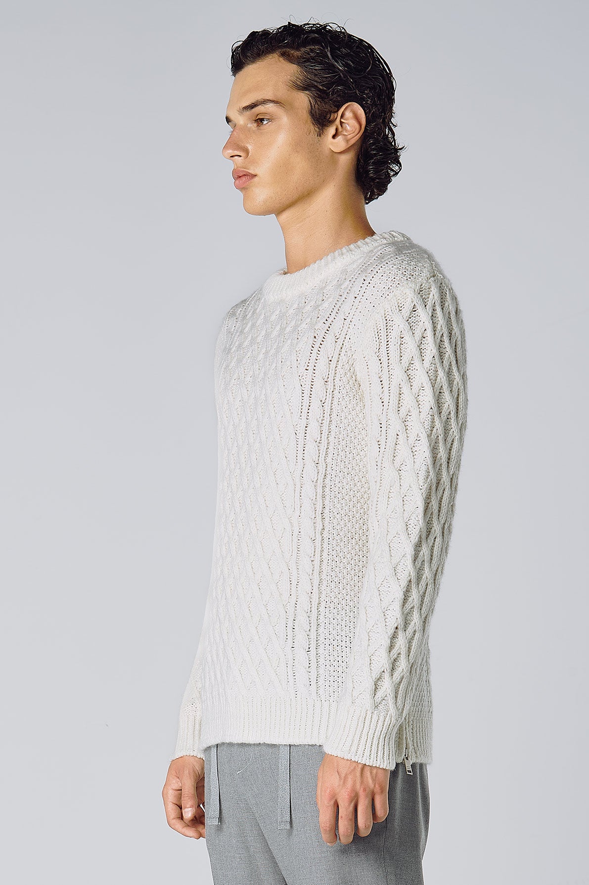 RIBBED KNIT