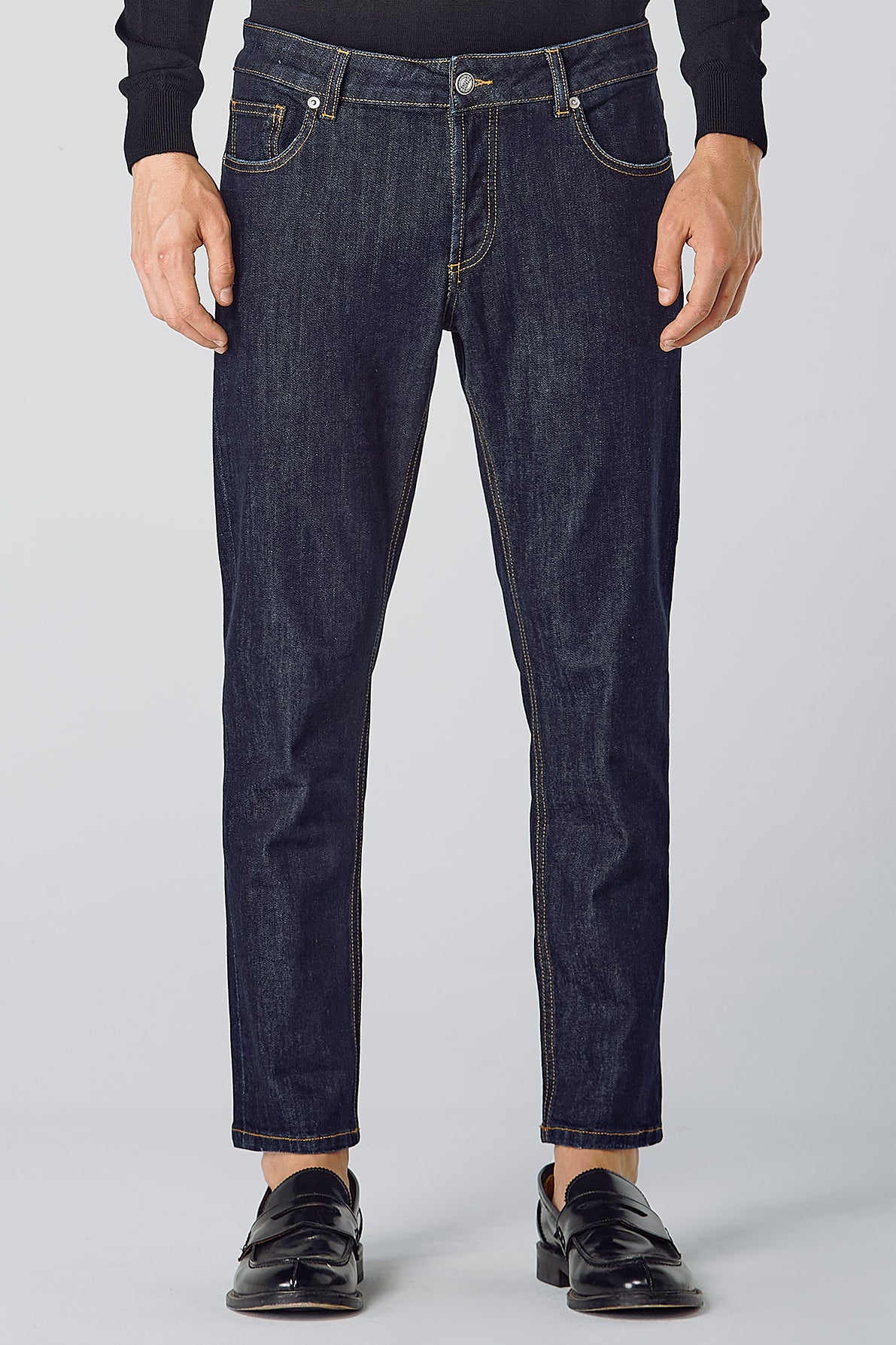 INDIGO WASHED JEANS