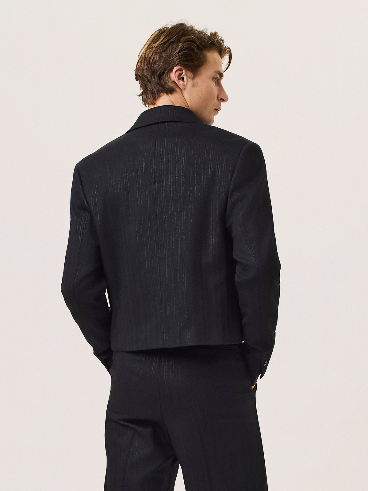 Giacca crop in misto lana vergine con filo lurex