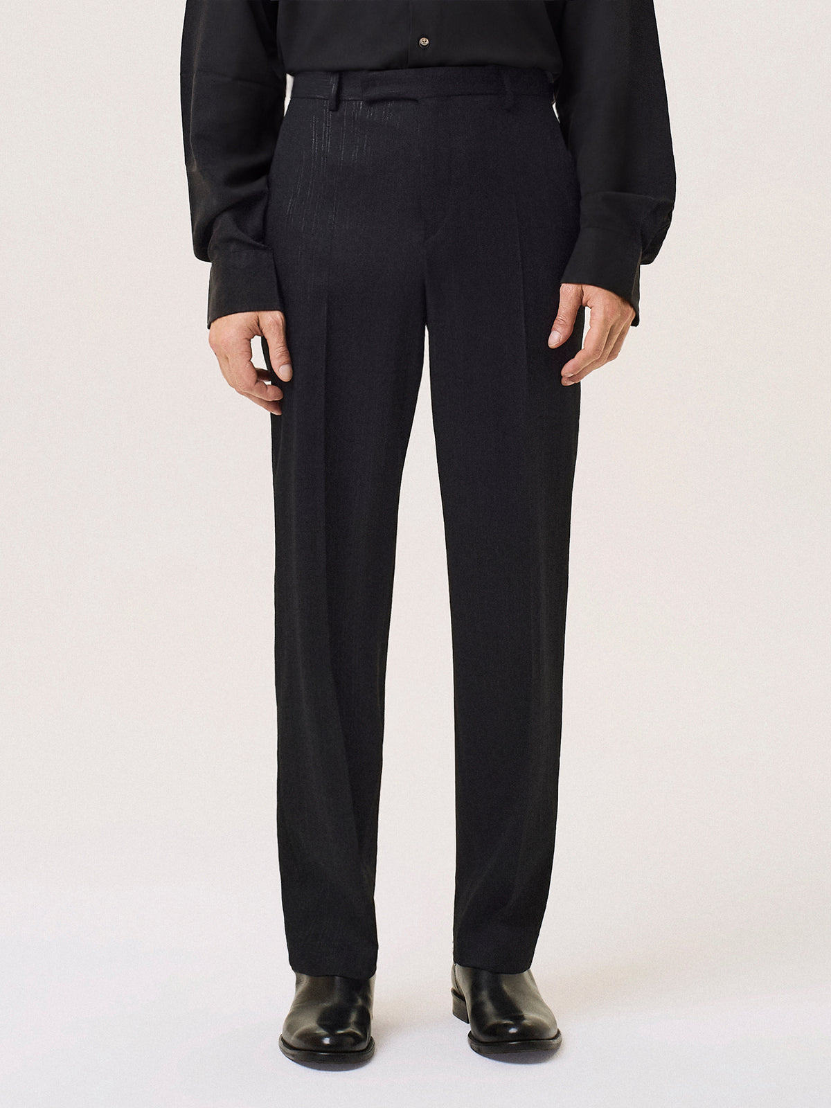 Pantalone sartoriale in misto lana vergine con filo lurex