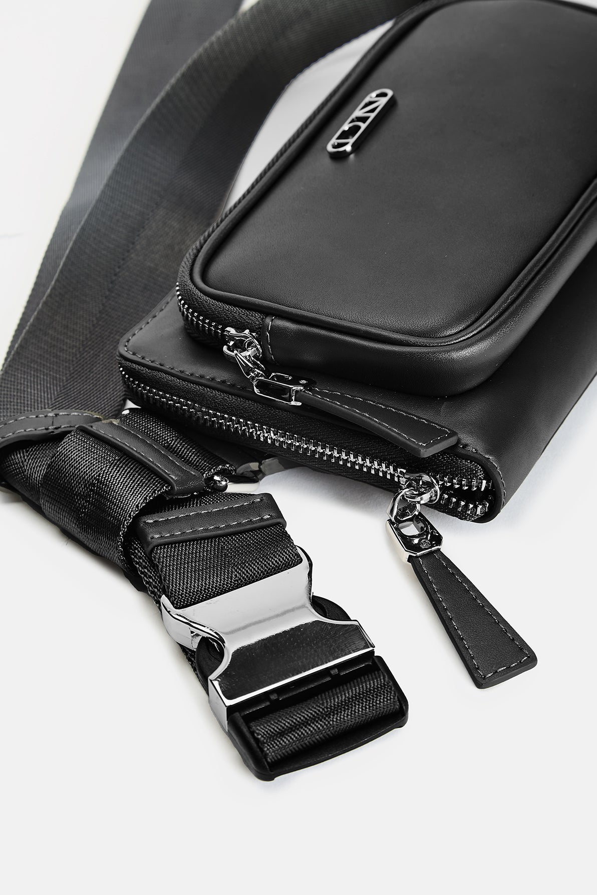 LEATHER WAIST BAG