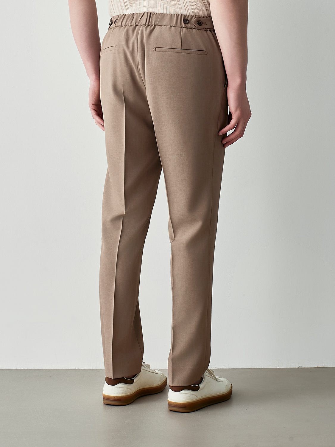 Pantaloni in crepe